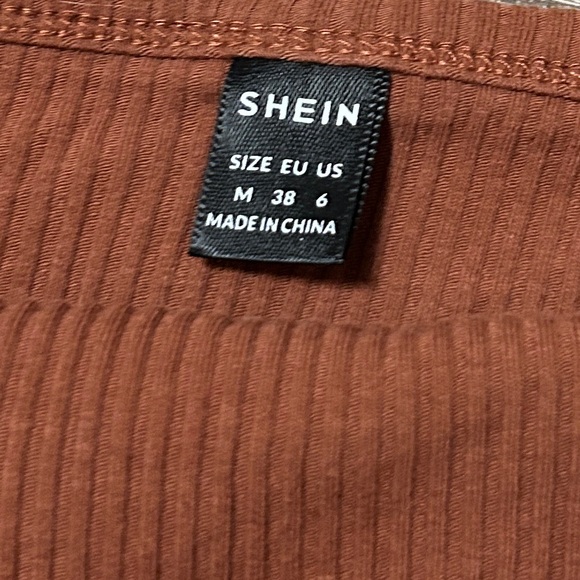 SHEIN Rust Ribbed Tank Top - Picture 3 of 3
